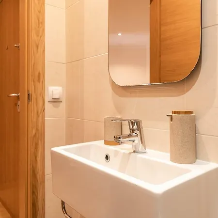 Sonho Eterno マフラ