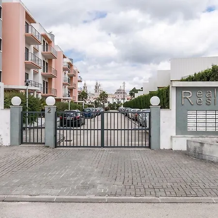 Sonho Eterno アパート マフラ