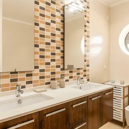 Sonho Eterno アパート マフラ